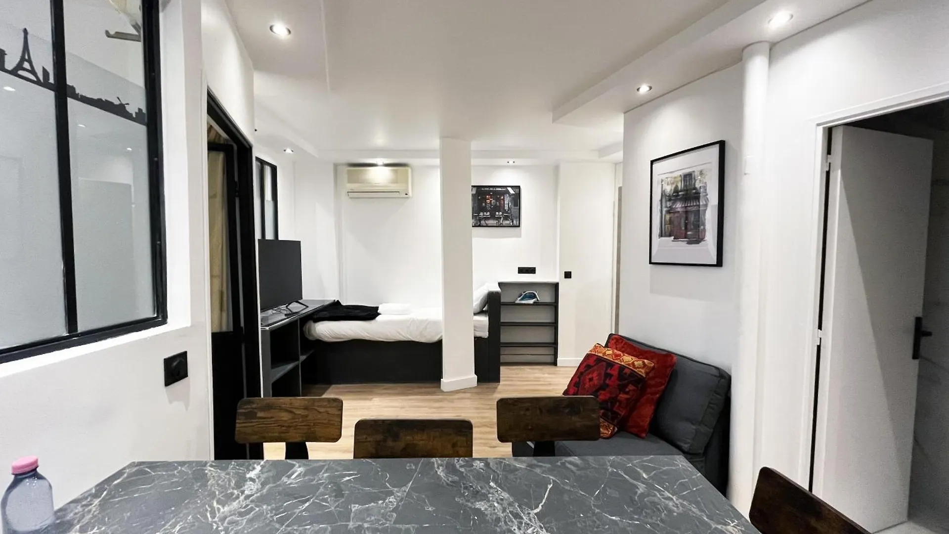 Urban Flat 173 - Charming Flat Atelier Gaite Montparnasse Paris